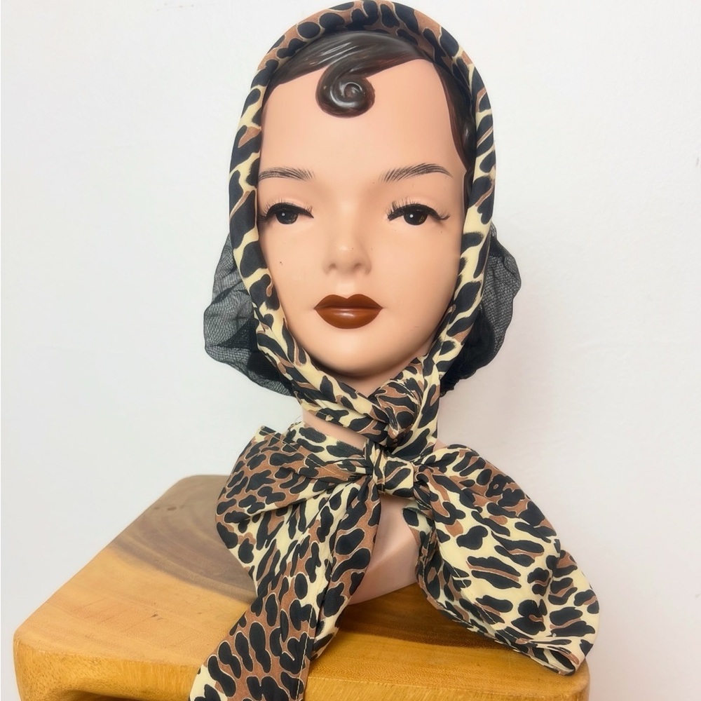 RARE 1950’s 50s Vintage Rayon Leopard Print Black Mesh Snood Scarf Head Wrap - Picture 2 of 7